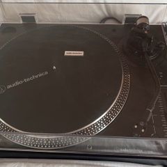 Turntable