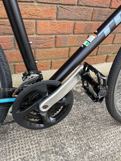 Trek FX2 Hybrid Bike