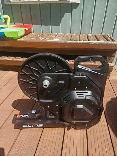 Elite Suito-T smart turbo trainer