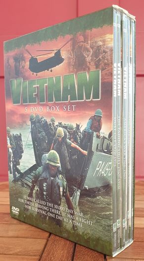 War themed DVDs (1)