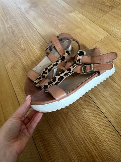 Fitspatricks orthopaedic sandals