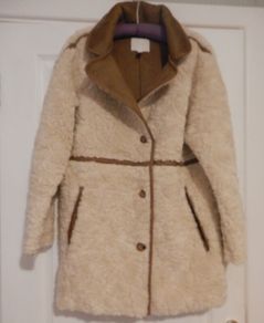 NEW Womens H&M jacket. 18 euro