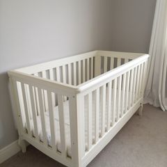 Mamas and papas cot and changing table