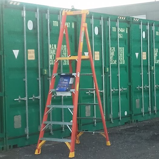 ladders werner podium 6 tread brand new