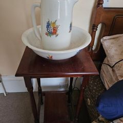 wash stand with bowl and jug