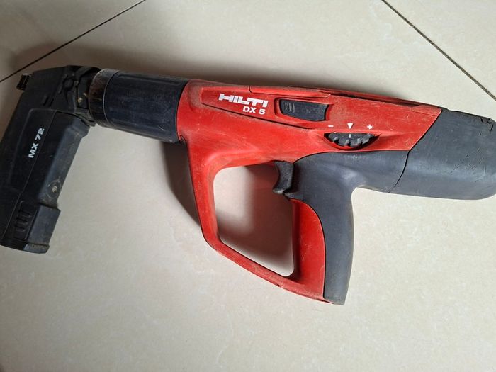 Hilti DX 5 SM Powder-actuated tool "Serviced"