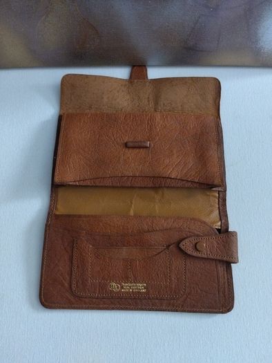 Freepost  Unusual Vintage Devon Leathercrafts Goatskin Wallet / Purse