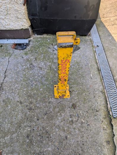 parking post
