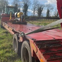 Heavy-Duty Tandem-Axle Low Loader / Bale Trailer