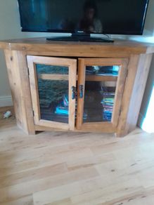 Tv corner  unit