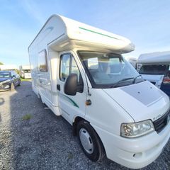Camper