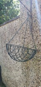 A 14" Hanging Basket - 3 Chains & 'S' Hook - 2 Available - 4 Euro Each