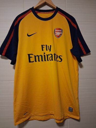 Arsenal Jersey. Official Nike Arsenal Mens Away Jersey From Season 2008/ 2009. Authentic Original From The Time. Not A Modern Day Remake. .