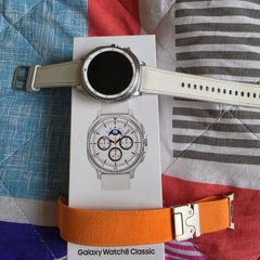 Samsung Galaxy Watch classic white