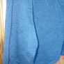 Shrug Navy interwoven with shimmering blue Image 4