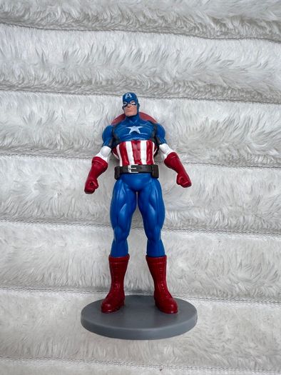 Captain America approx. 9 cm. Disney Super Hero Figure Marvel Cake Topper Used Please see photos