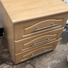3 drawer locker