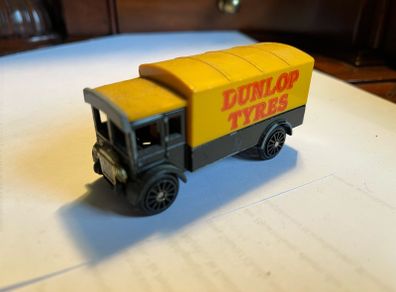 Corgi Dunlop Tyres