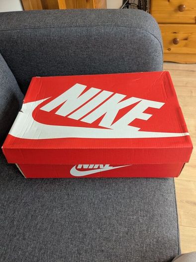 Nike Air Max 2090 Size 9