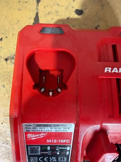 Milwaukee rapid charger