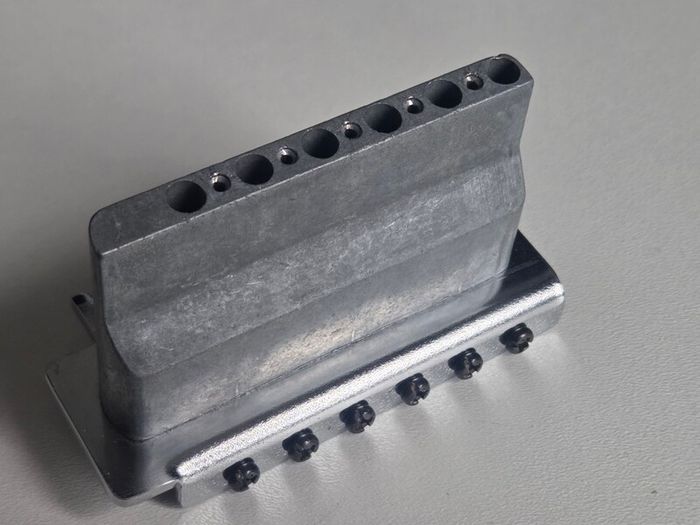 Squier Standard Series Stratocaster Bridge