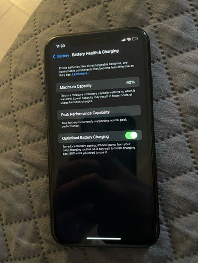 iPhone XR
