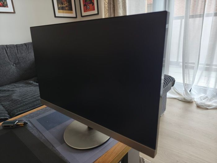 AOC 12769 Vm monitor