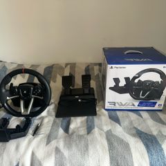 HORI Racing Wheel Apex for PS5, PS4 and PC - Very Good Con.