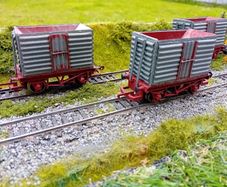 Model Railway  Irish Beet Wagons