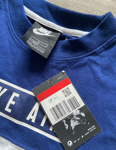Bnwt Nike Top