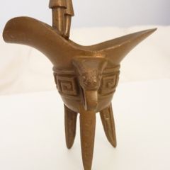 Chinese bronze ritual tripod jue wine vessel