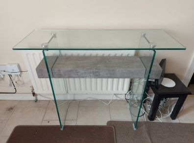 Glass Console Table with concrete Slab Shelf, 100cm Length, 35cm wide and 80cm Tall, in excellent condition
