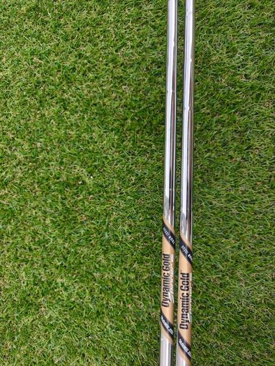 Cleveland RTX Full Face 2 52 and 56 Wedges