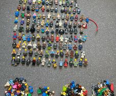 LEGO Mini Figures Star Wars Ninjago Marvel Superhero Spider Man Batman Hulk Iron Man Mickey Mouse