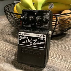 Boss FDR-1 Fender 65 Deluxe Reverb Amp pedal