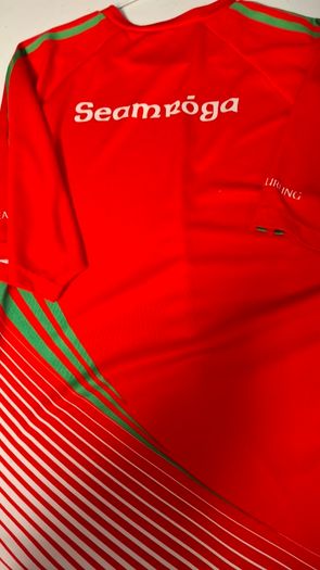 Loughgiel Shamrocks GAA (1915-2015) 100 Year Centenary O'Neills Hurling Jersey (Adult Large) FREE POST