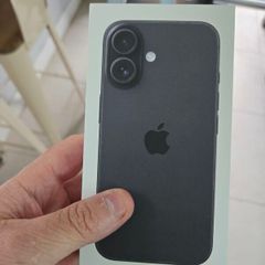 IPhone 16 Black 128GB Sim Free Brand New Apple Warranty 1 year Activation