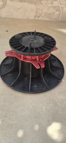 Adjustable Height Pedestal 90-150mm