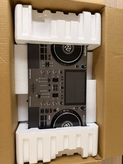 Numark Mixstream Pro Go Standalone DJ Controller  Like New / Boxed