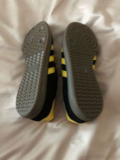 Mens new city series athen black & yellow trainers size 7