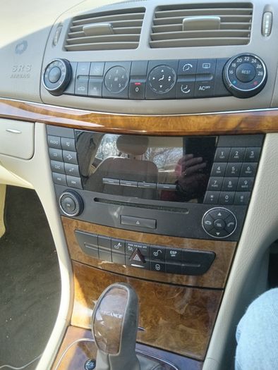 2005 Mercedes-Benz E-Class