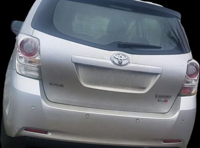2009 toyota verso breaking