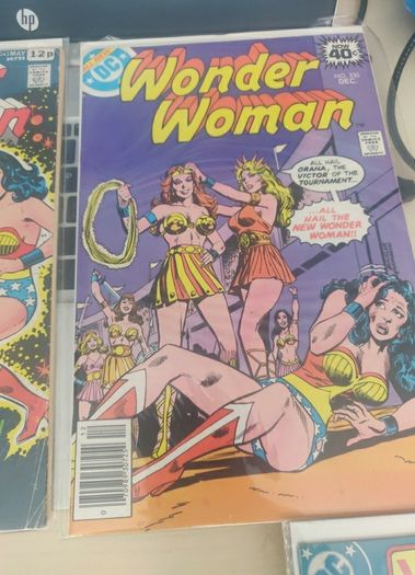 Wonder Woman lot