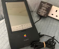 APPLE Newton message pad 110 rare vintage