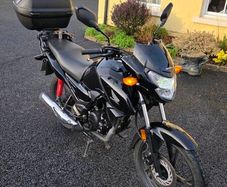 Honda CB125F