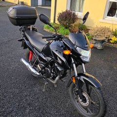 Honda CB125F