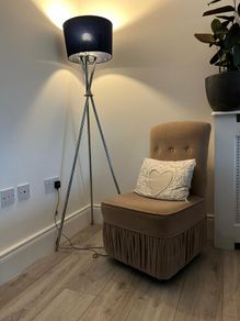 Vintage accent chair