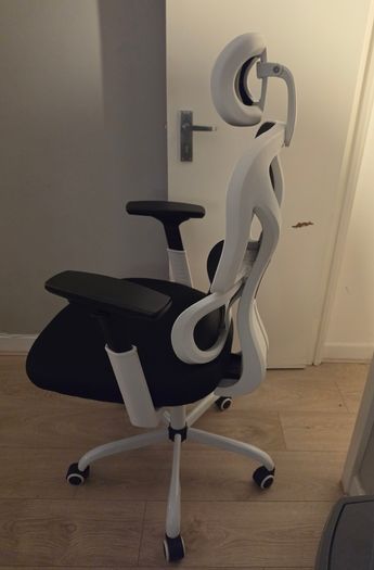 Gaming chair