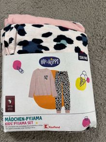 New pyjamas 134cm/140cm 100%cotton