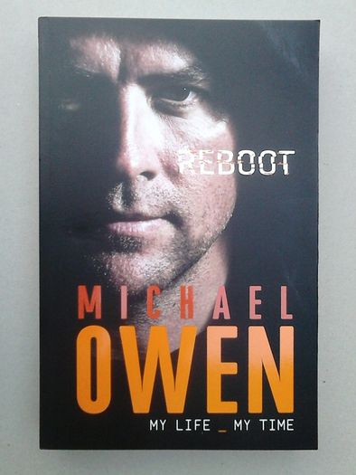 MICHAEL OWEN signed book Liverpool etc